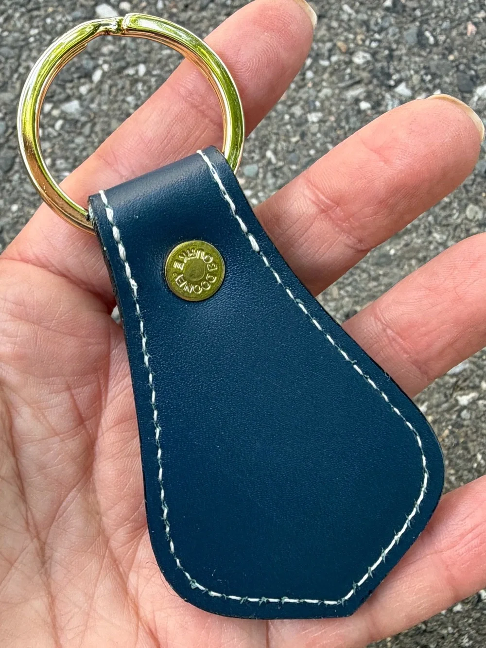 Dooney & Bourke tone deals offers
